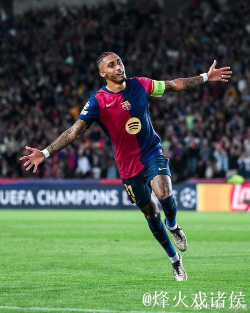 拉菲尼亚复出助力巴萨重返联赛胜利轨道